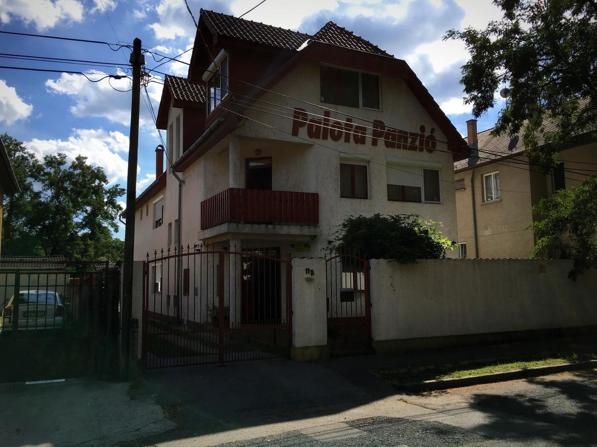 Bed and Breakfast Palota Panzió Budapest Esterno foto